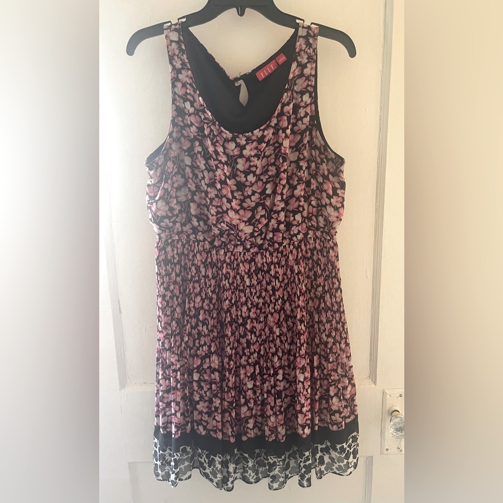 Elle Black and Pink Floral Dress Size Large